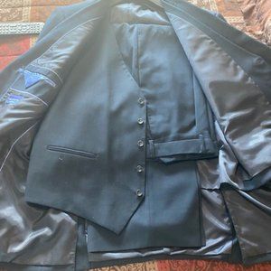 Men's Navy 3pc Suit